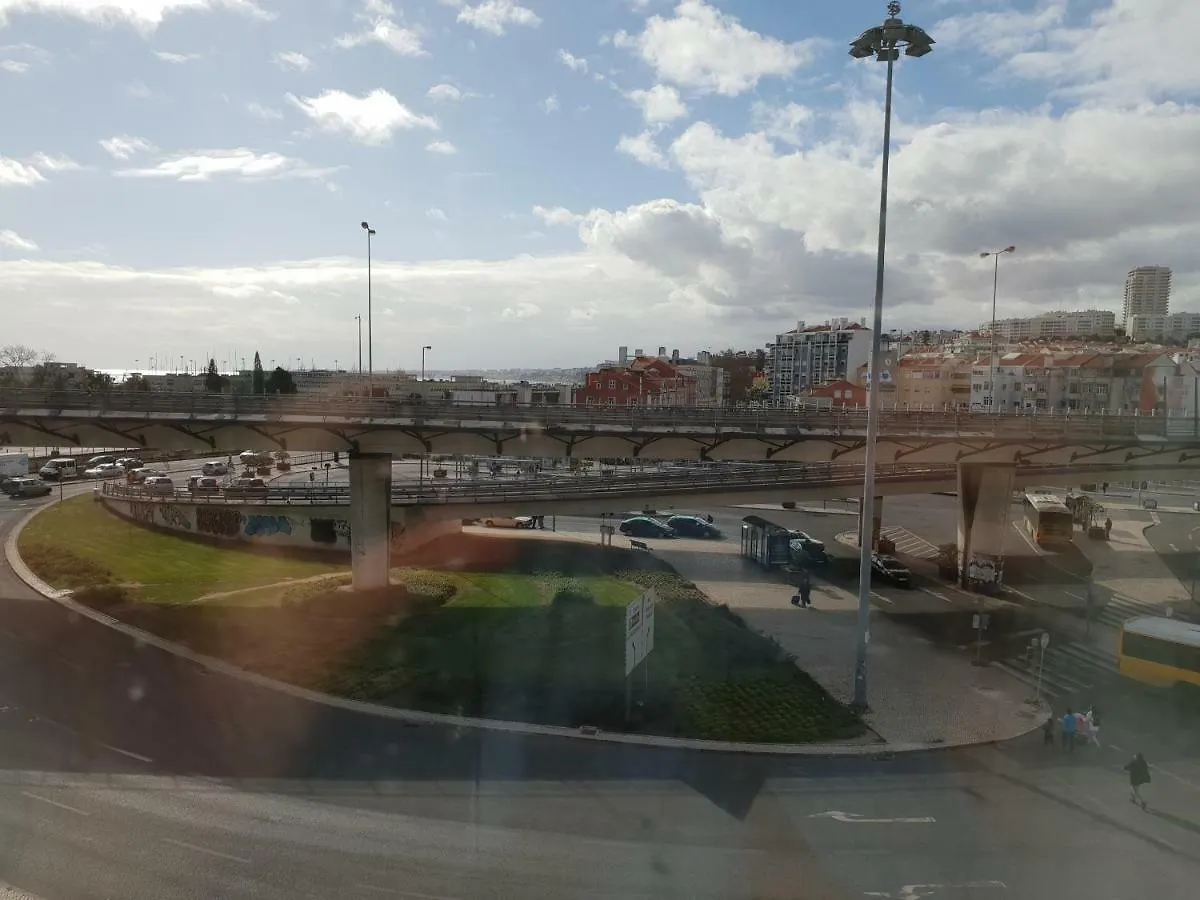Restelo Plaza 3 Hotel Lisbon Apartment